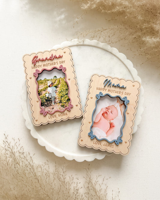 Scallop Rectangle Mother's Day Magnet Photo Frame