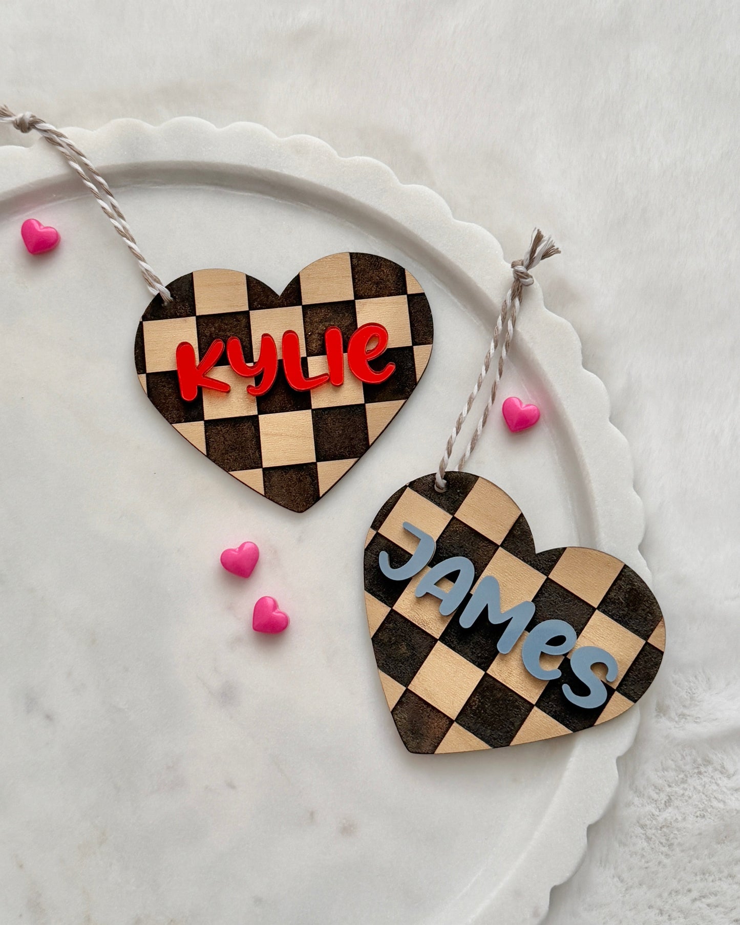 Checkered Heart Basket Name Tag