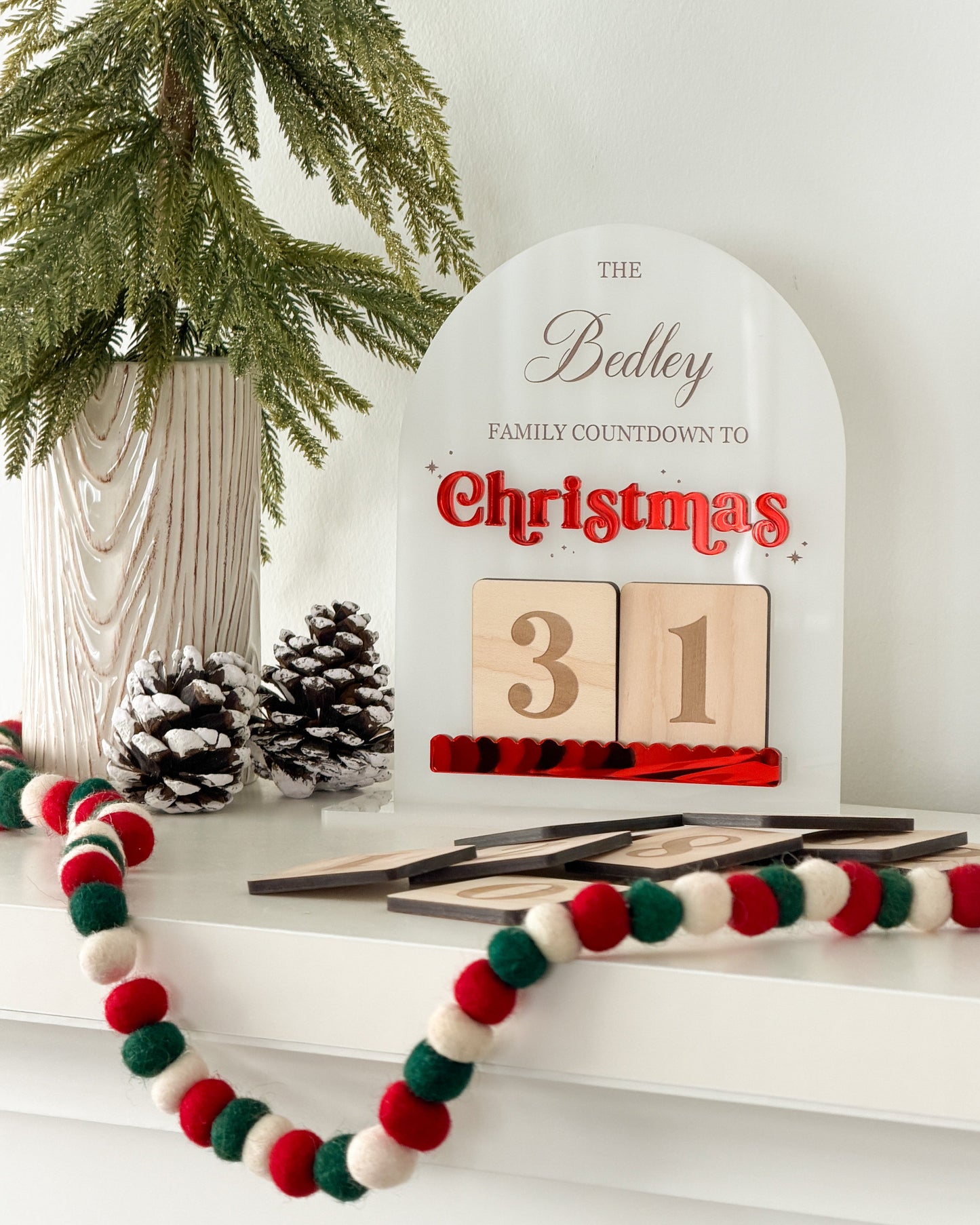 Arch Family Christmas Countdown Board