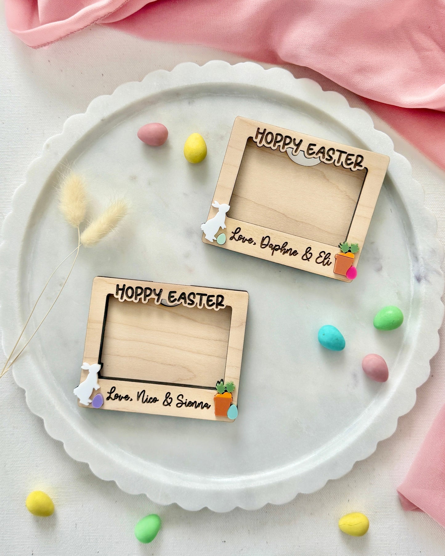 Hoppy Easter Magnet Photo Frame